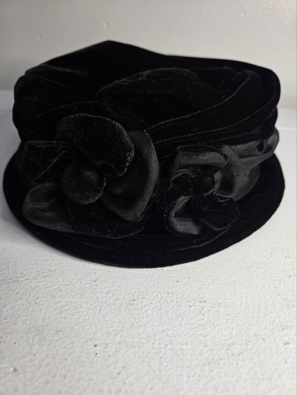 Whimsigoth/Cottage Core Black Velvet Hat With Floral Details